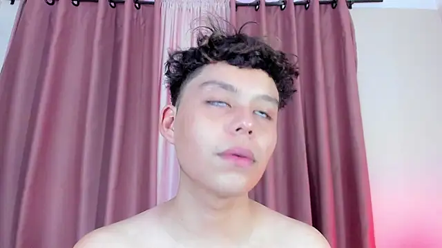 Snapshot of chico_medusa chatting on March 19, 2026, 7:58 pm chico medusa online show from March 19, 2026, 7:58 pm