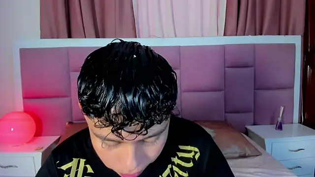chico medusa online show from May 28, 2026, 7:53 pm