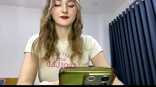 JanesSpace online show from April 1, 2026, 4:48 pm