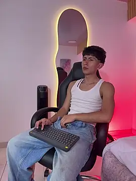 AndyJustgame  online show from June 2, 2026, 4:23 am