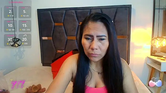 Snapshot of Keyla_Brunette_ chatting on May 26, 2026, 12:47 pm Keyla Brunette online show from May 26, 2026, 12:47 pm
