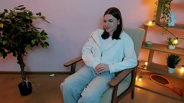 Snapshot of MaraBrookfieId chatting on March 12, 2026, 9:57 am MaraBrookfieId online show from March 12, 2026, 9:57 am