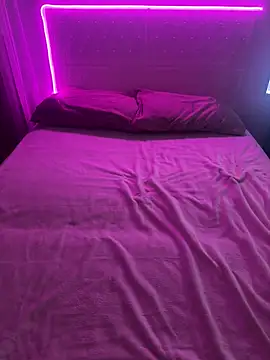 Snapshot of Shynesse21 chatting on April 11, 2026, 1:48 pm Shynesse21 online show from April 11, 2026, 1:48 pm