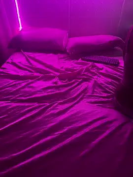 Snapshot of Shynesse21 chatting on April 6, 2026, 3:46 pm Shynesse21 online show from April 6, 2026, 3:46 pm