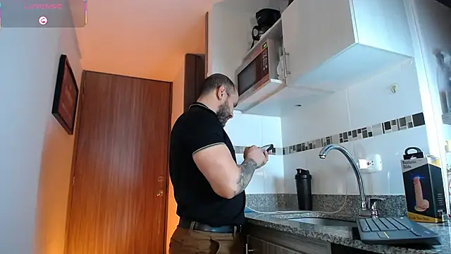 Snapshot of Axel_Dominus chatting on April 9, 2026, 3:08 am Axel Dominus online show from April 9, 2026, 3:08 am