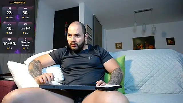 Snapshot of Axel_Dominus chatting on April 16, 2026, 3:07 am Axel Dominus online show from April 16, 2026, 3:07 am