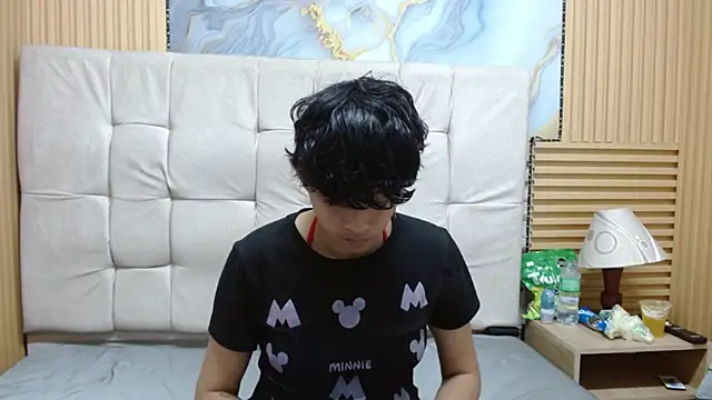 mauren icarus online show from April 9, 2026, 7:31 pm