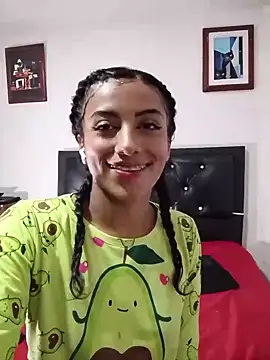 Snapshot of KattyBerryX chatting on March 19, 2026, 8:20 pm KattyBerryX online show from March 19, 2026, 8:20 pm