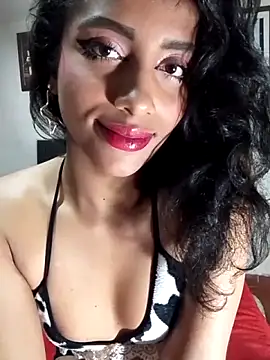 Snapshot of KattyBerryX chatting on April 10, 2026, 1:01 am KattyBerryX online show from April 10, 2026, 1:01 am