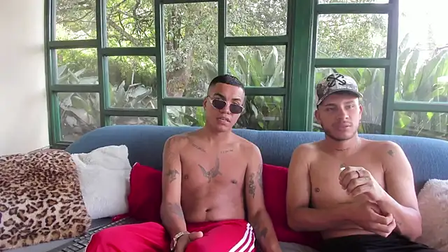 StivennCardona online show from March 23, 2026, 4:51 pm