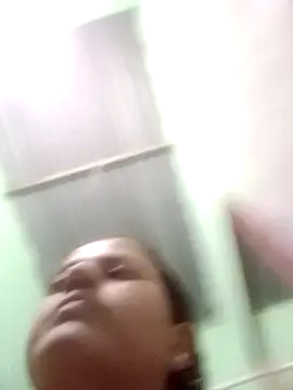 Snapshot of antonelared18 chatting on March 18, 2026, 1:53 am antonelared18 online show from March 18, 2026, 1:53 am