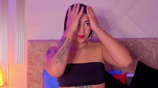 Snapshot of romy_0 chatting on April 15, 2026, 7:18 pm romy 0 online show from April 15, 2026, 7:18 pm