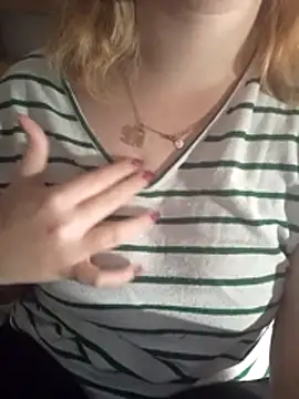 kitsuneniki online show from March 15, 2026, 6:48 pm