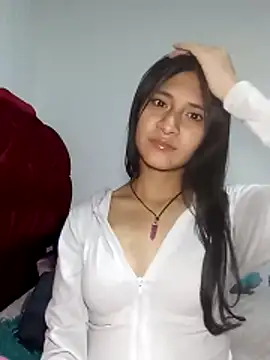 KarolaMendez online show from June 1, 2026, 12:44 am