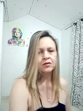 Snapshot of Liakan_3 chatting on April 9, 2026, 5:53 am Liakan 3 online show from April 9, 2026, 5:53 am