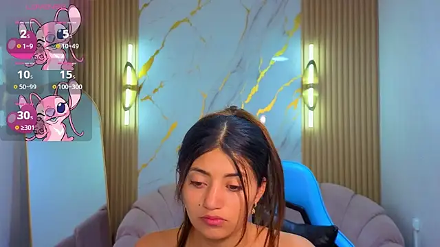 Snapshot of Lia_queen_tx chatting on April 15, 2026, 4:07 am Lia queen tx online show from April 15, 2026, 4:07 am