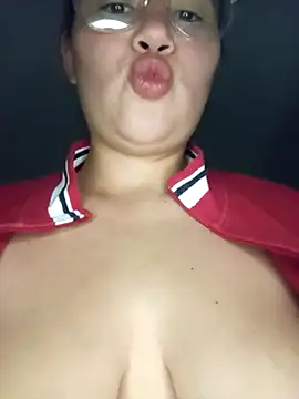 Snapshot of Brittany_G chatting on April 1, 2026, 4:58 am Brittany G online show from April 1, 2026, 4:58 am