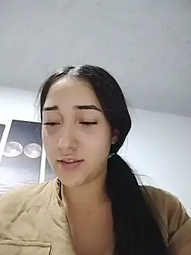 Snapshot of isabellaHill2 chatting on March 16, 2026, 4:31 am isabellaHill2 online show from March 16, 2026, 4:31 am