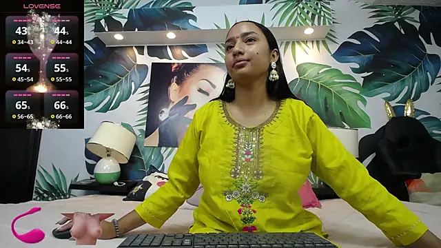 shakti moumita online show from April 10, 2026, 8:05 pm