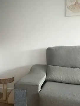 Snapshot of EmelyGigi chatting on April 11, 2026, 2:32 pm EmelyGigi online show from April 11, 2026, 2:32 pm