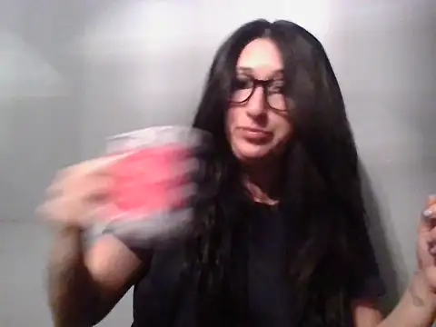 TheVictoriaWolf online show from April 15, 2026, 7:03 am