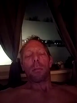 jongen ehv online show from March 13, 2026, 3:44 am