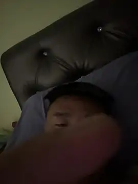 Snapshot of Cunzhangshibage02 chatting on March 21, 2026, 1:26 pm Cunzhangshibage02 online show from March 21, 2026, 1:26 pm