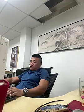 Snapshot of Cunzhangshibage02 chatting on April 2, 2026, 5:25 am Cunzhangshibage02 online show from April 2, 2026, 5:25 am