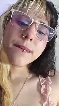 Snapshot of La-venus chatting on March 29, 2026, 3:19 am La-venus online show from March 29, 2026, 3:19 am