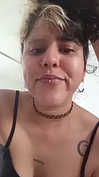 Snapshot of La-venus chatting on April 7, 2026, 4:42 pm La-venus online show from April 7, 2026, 4:42 pm