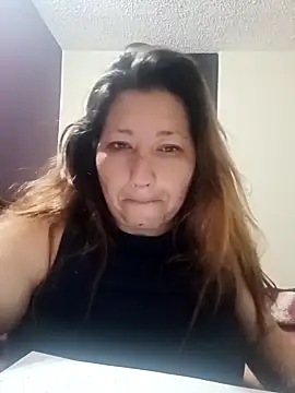 Snapshot of Stefanny_red chatting on April 14, 2026, 10:42 am Stefanny red online show from April 14, 2026, 10:42 am