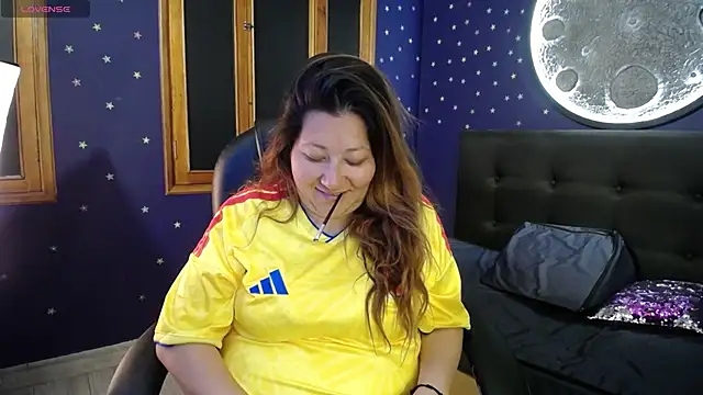 Snapshot of Stefanny_red chatting on March 26, 2026, 11:08 am Stefanny red online show from March 26, 2026, 11:08 am