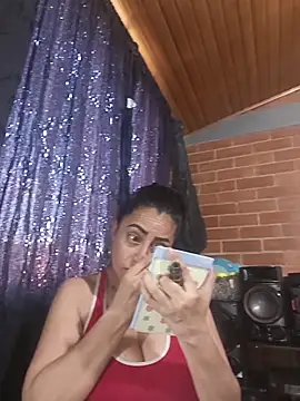 Snapshot of Alexandrina chatting on November 30, 2025, 12:50 pm Alexandrina online show from November 30, 2025, 12:50 pm