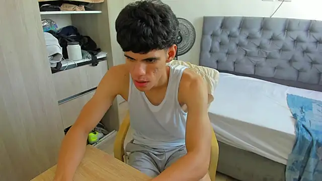 Josy 11 online show from March 31, 2026, 9:50 pm