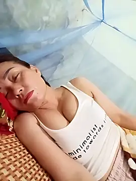 Lyly22x online show from April 8, 2026, 10:22 pm