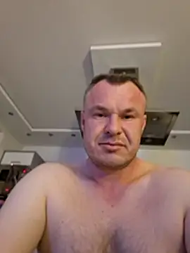 AgaiJa42 online show from April 3, 2026, 8:04 pm