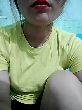 Snapshot of candy_flo chatting on April 30, 2026, 5:36 am candy flo online show from April 30, 2026, 5:36 am