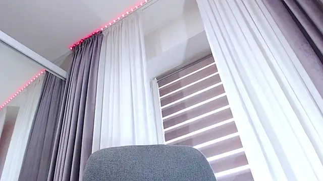 Aryanaian91 online show from March 26, 2026, 4:05 pm