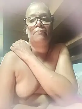 caballota77 online show from April 27, 2026, 9:57 pm