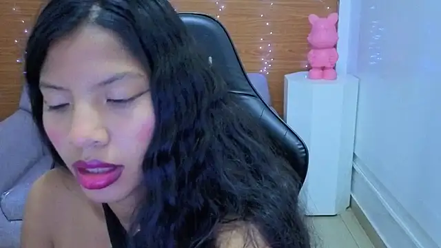 emily smith t online show from May 8, 2026, 8:01 pm