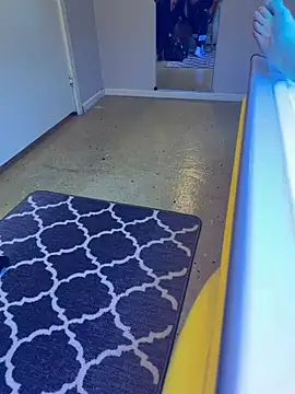 Gimme-more online show from April 15, 2026, 7:58 pm