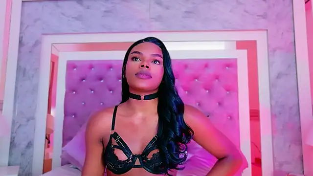 Snapshot of Gisela_Valencia chatting on April 7, 2026, 5:09 am Gisela Valencia online show from April 7, 2026, 5:09 am