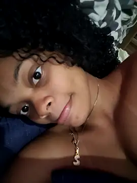 marialuiza2027 online show from April 3, 2026, 5:08 pm