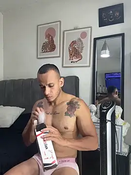 Jacobogrey online show from April 1, 2026, 2:13 am