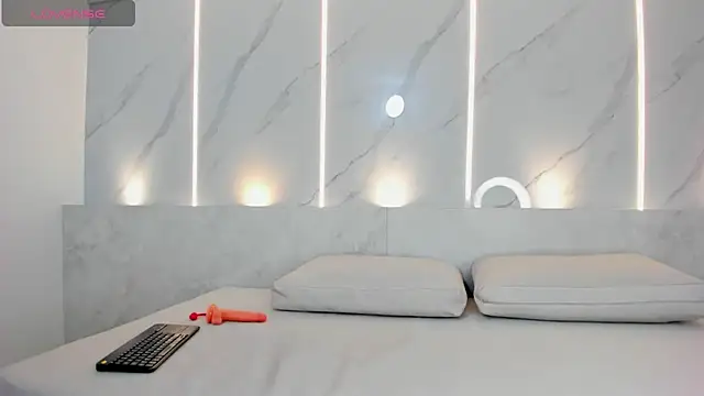 stephany west online show from March 14, 2026, 11:49 am