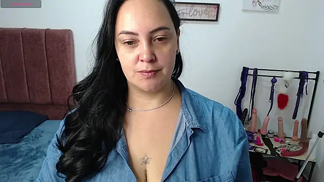 Veroniicabbw  online show from March 31, 2026, 1:13 pm