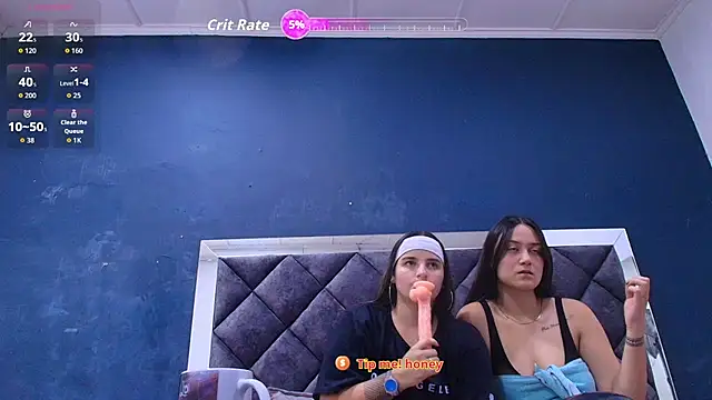 Snapshot of aidanaandvictoria chatting on March 14, 2026, 4:51 am aidanaandvictoria online show from March 14, 2026, 4:51 am