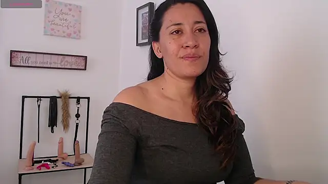 violeta scott online show from March 26, 2026, 2:37 pm