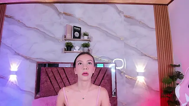 Snapshot of sofi_naughty__ chatting on March 31, 2026, 2:35 am sofi naughty online show from March 31, 2026, 2:35 am