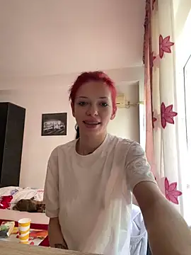 DeeaFoxy online show from March 18, 2026, 11:57 am